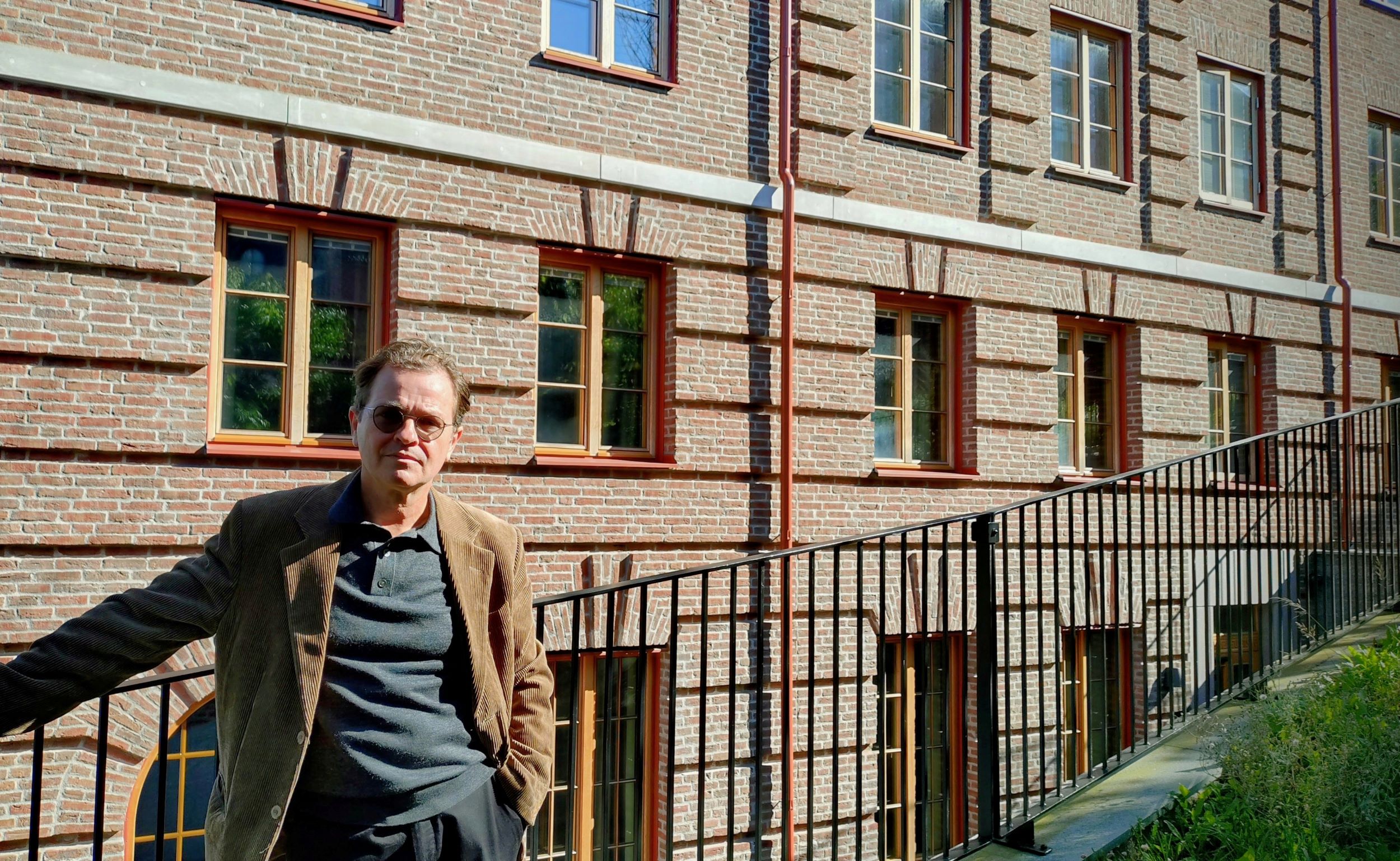 ARKITEKT ALBERT GÖR UPPROR